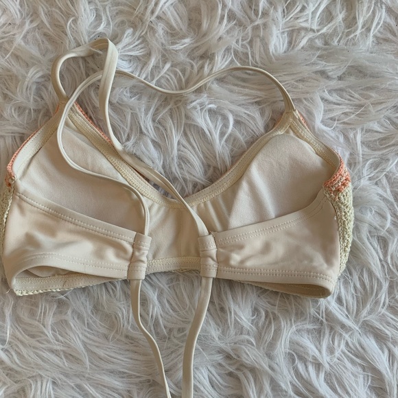 bikini top - Picture 2 of 3